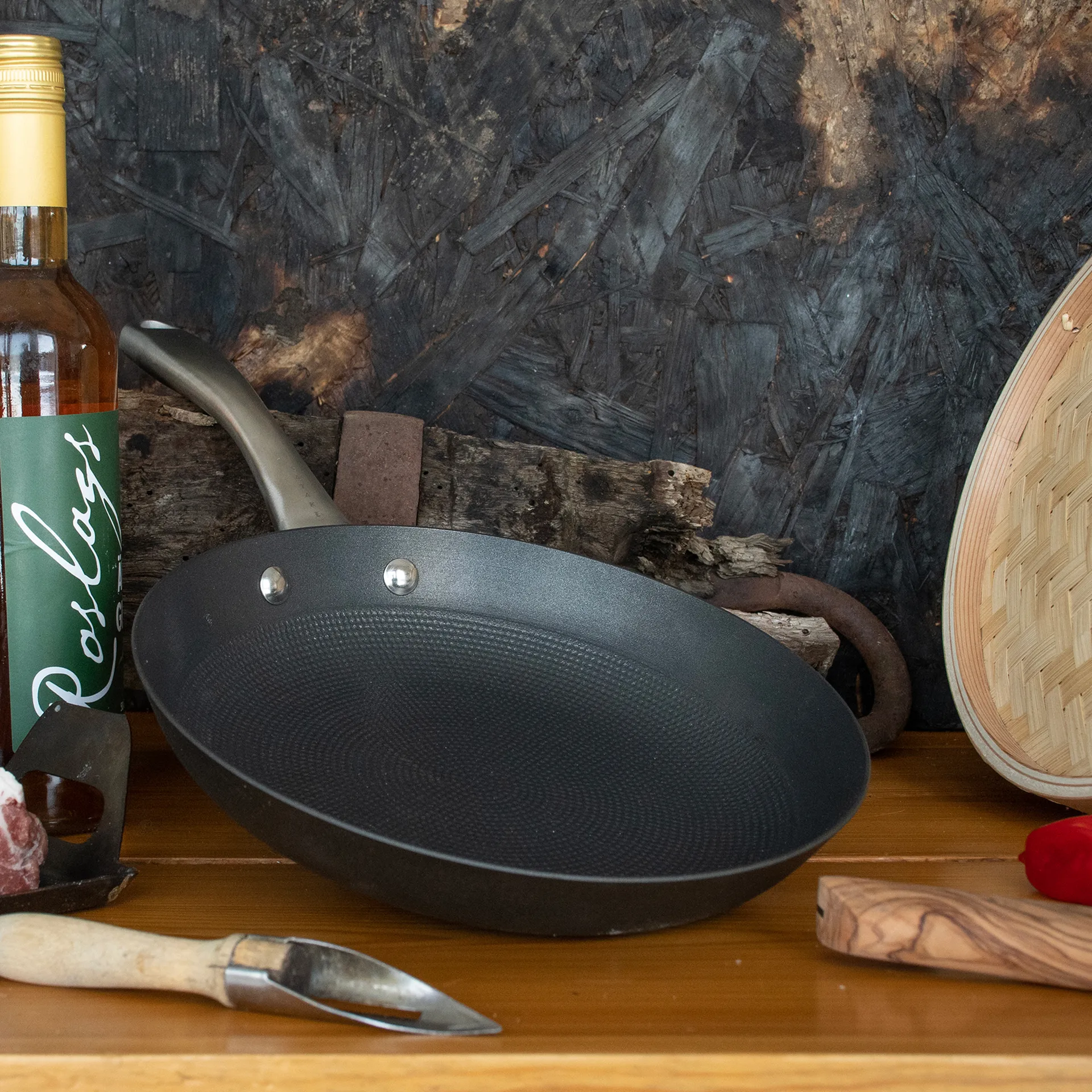 Satake koekenpan van lichtgewicht gietijzer non stick, 24 cm Satake