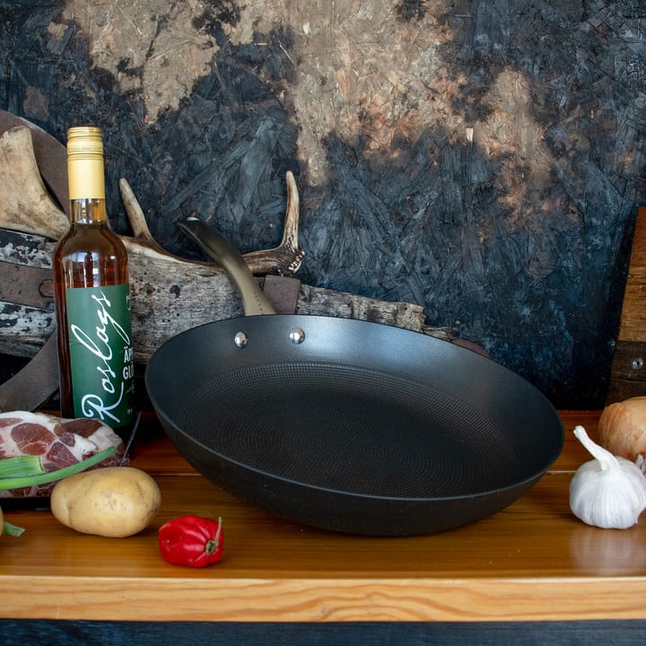 Satake koekenpan van lichtgewicht gietijzer non stick, 30 cm Satake