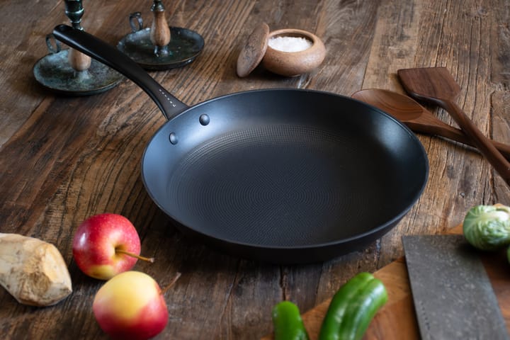 Satake lichtgewicht gietijzeren koekenpan keramische coating, 30 cm Satake