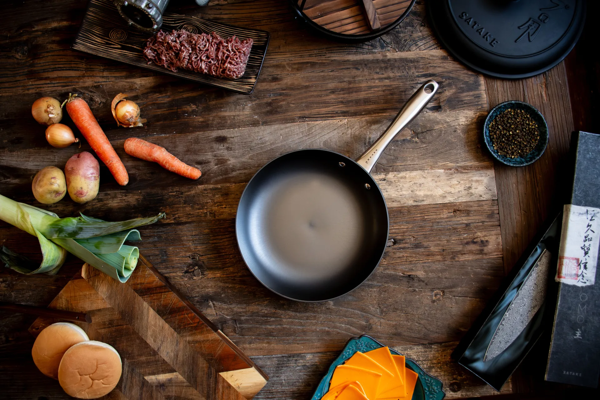 Satake nitrided koekenpan, 24 cm Satake