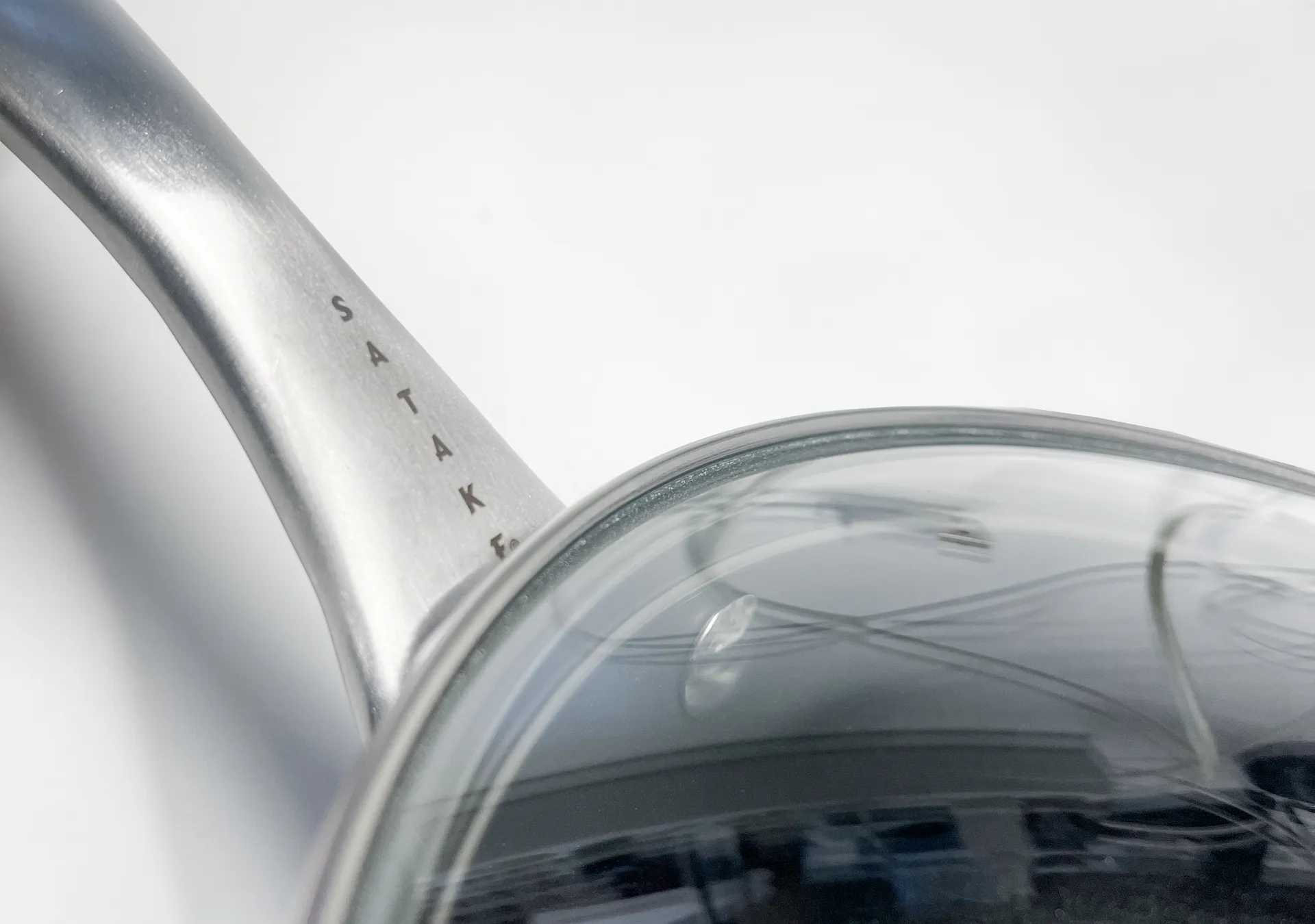 Satake sauteersteelpan met glazen deksel 2-delig, 2 L Satake