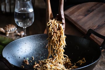 Satake spaghettilepel 33,5 cm - Walnotenhout - Satake