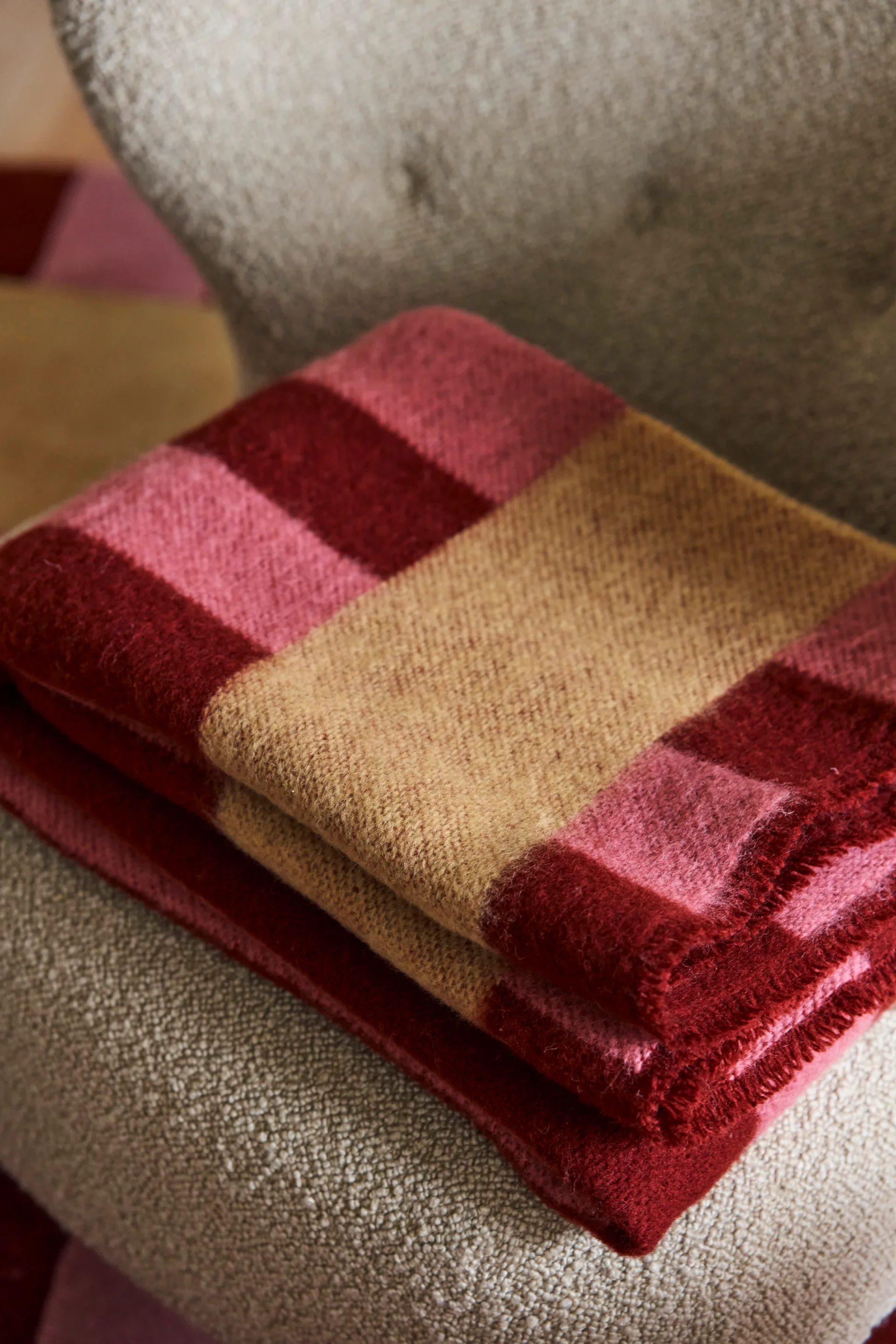 Aisles wollen plaid 130x180 cm, Rood Scandi Living