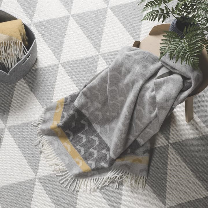 Arrow wollen plaid, Mosterd Scandi Living