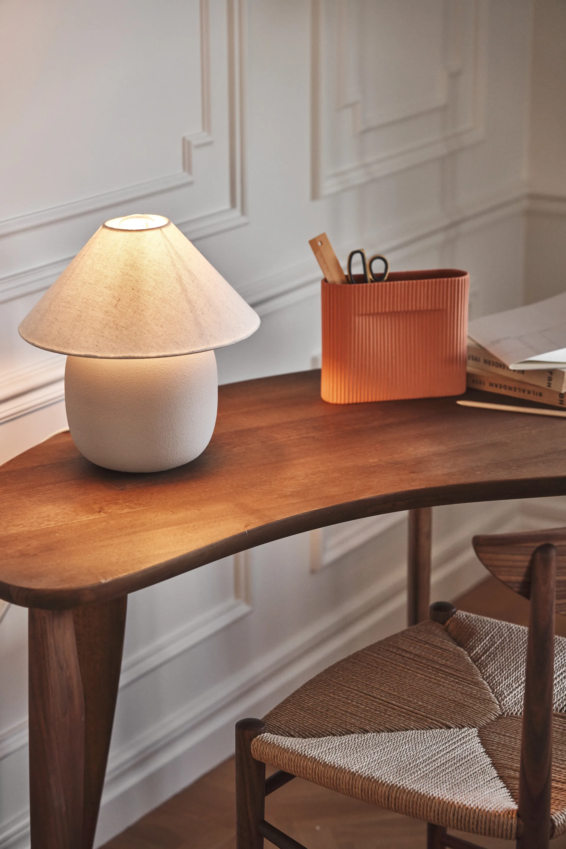 Boulder tafellamp 29 cm beige-white Scandi Living