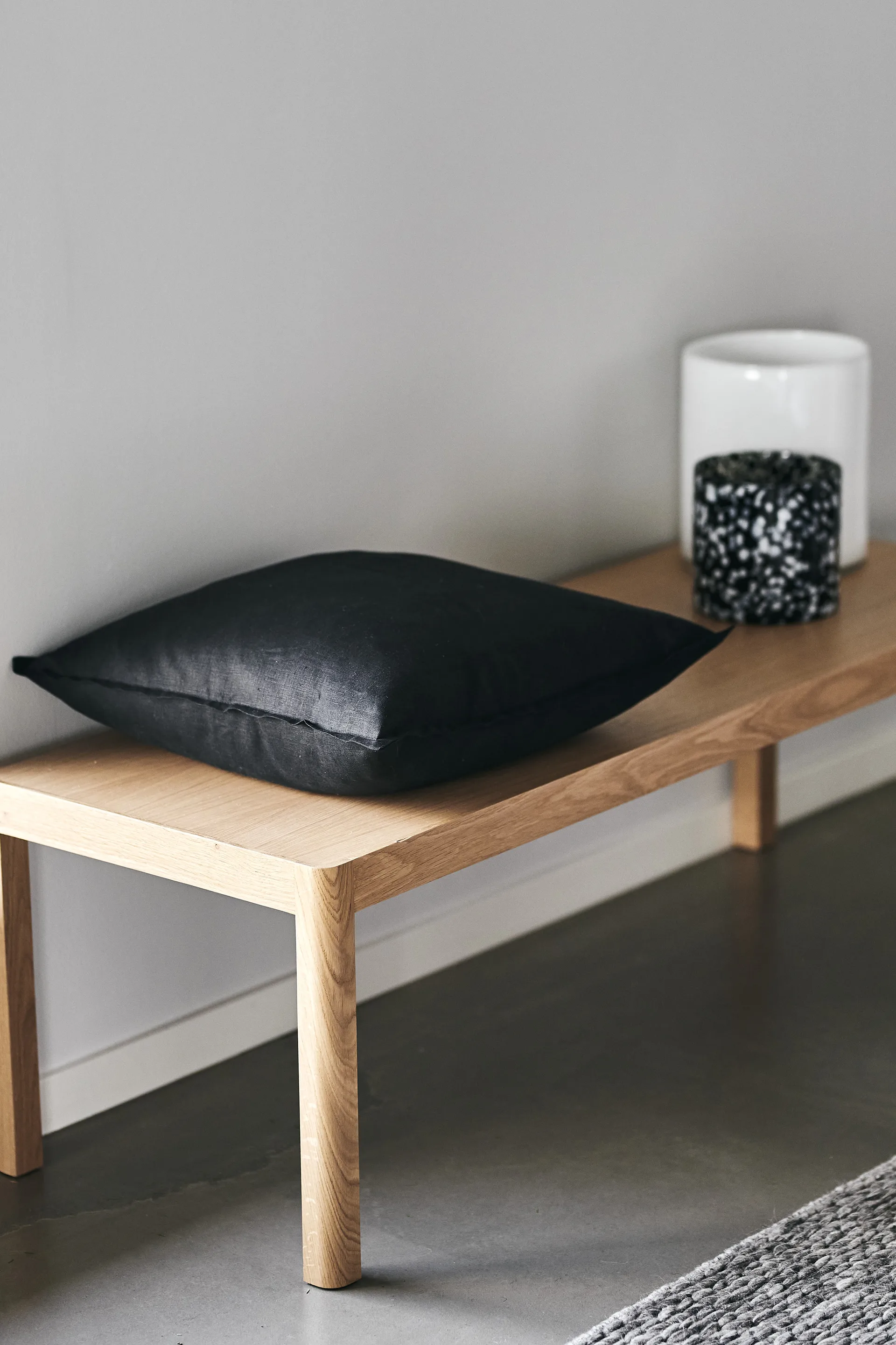 Calm kussenhoes linnen 50x50 cm, Carbon Scandi Living