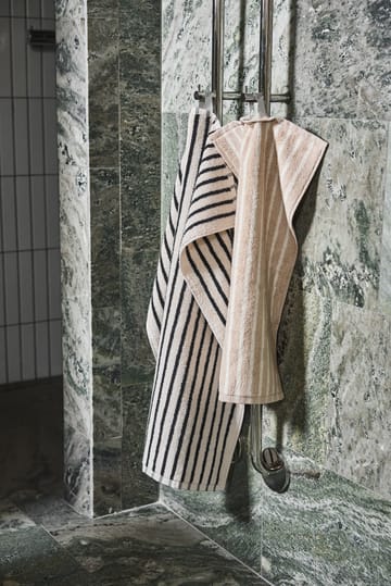 Drift handdoek 30x50 cm. - Beige-wit - Scandi Living