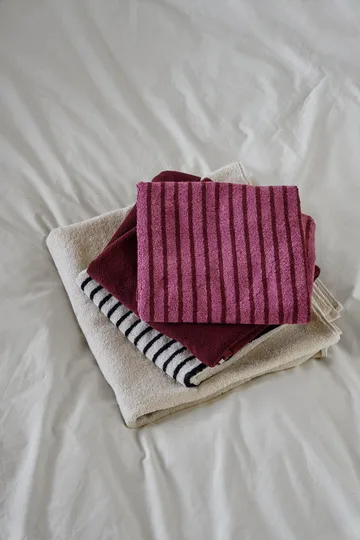 Drift handdoek 50x70 cm - Rood - Scandi Living
