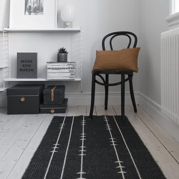 Fir vloerkleed nude-black - 70 x 250 cm. - Scandi Living