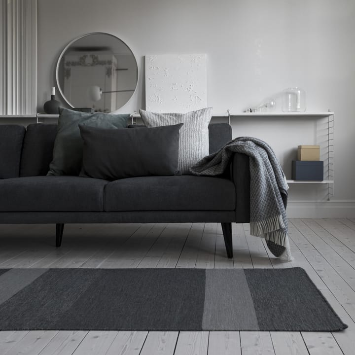 Granite wollen vloerkleed donkergrijs, 80 x 240 cm. Scandi Living