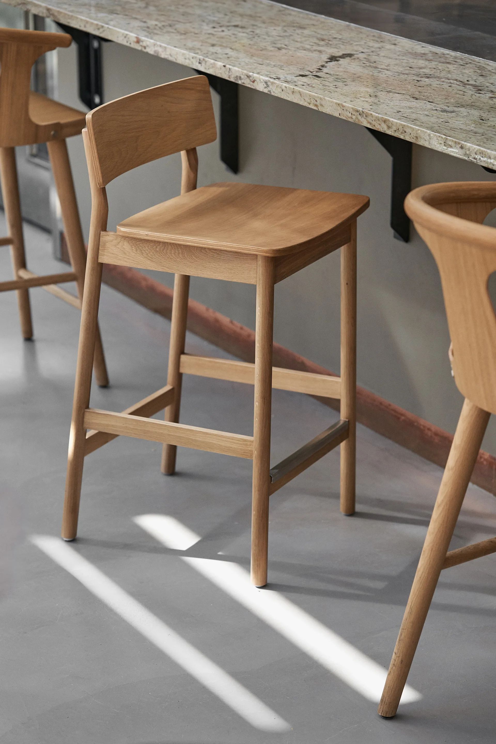 Horizon barkruk 67 cm, Laqurered oak Scandi Living