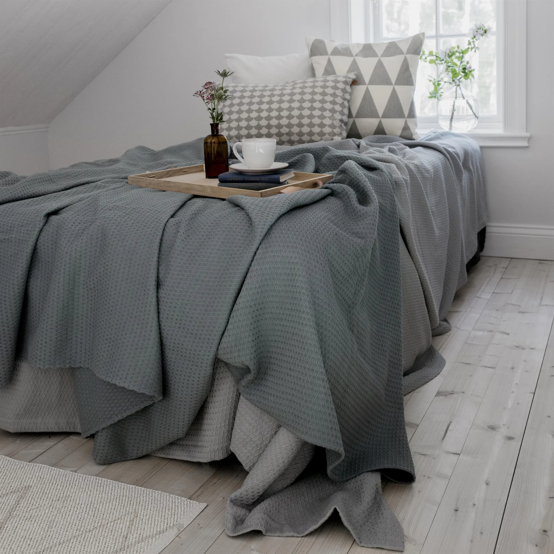 Kimono bedsprei 260 x 260 cm., dusty petrol Scandi Living