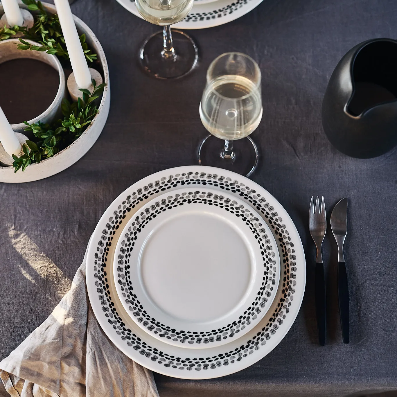 Klappersten klein bord 21 cm 4-pak, zwart en wit Scandi Living