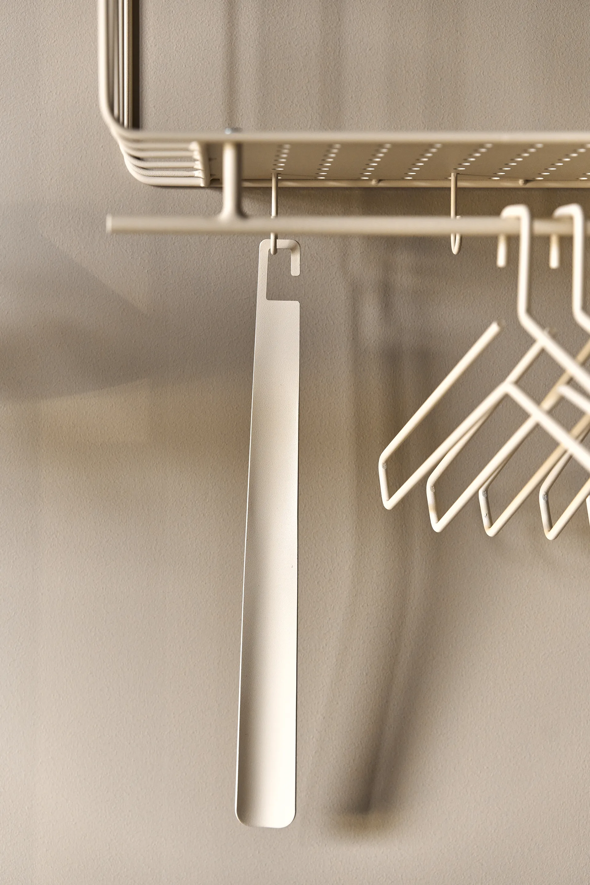 Nod schoenlepel 40 cm, Beige Scandi Living