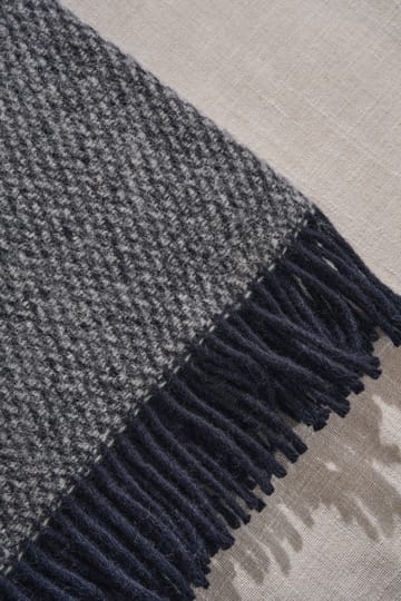 Sandstone wollen plaid 130x180 cm - Indigo blauw - Scandi Living