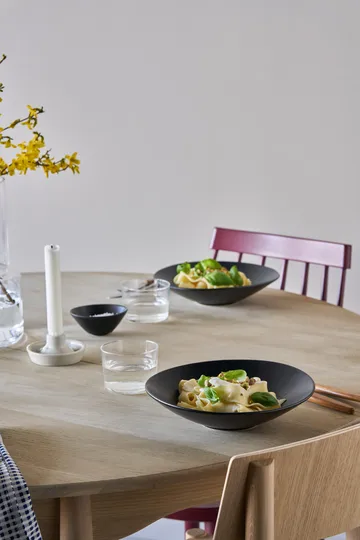 Terra pastabord - Zwart steengoed, Ø22,5 cm - Scandi Living