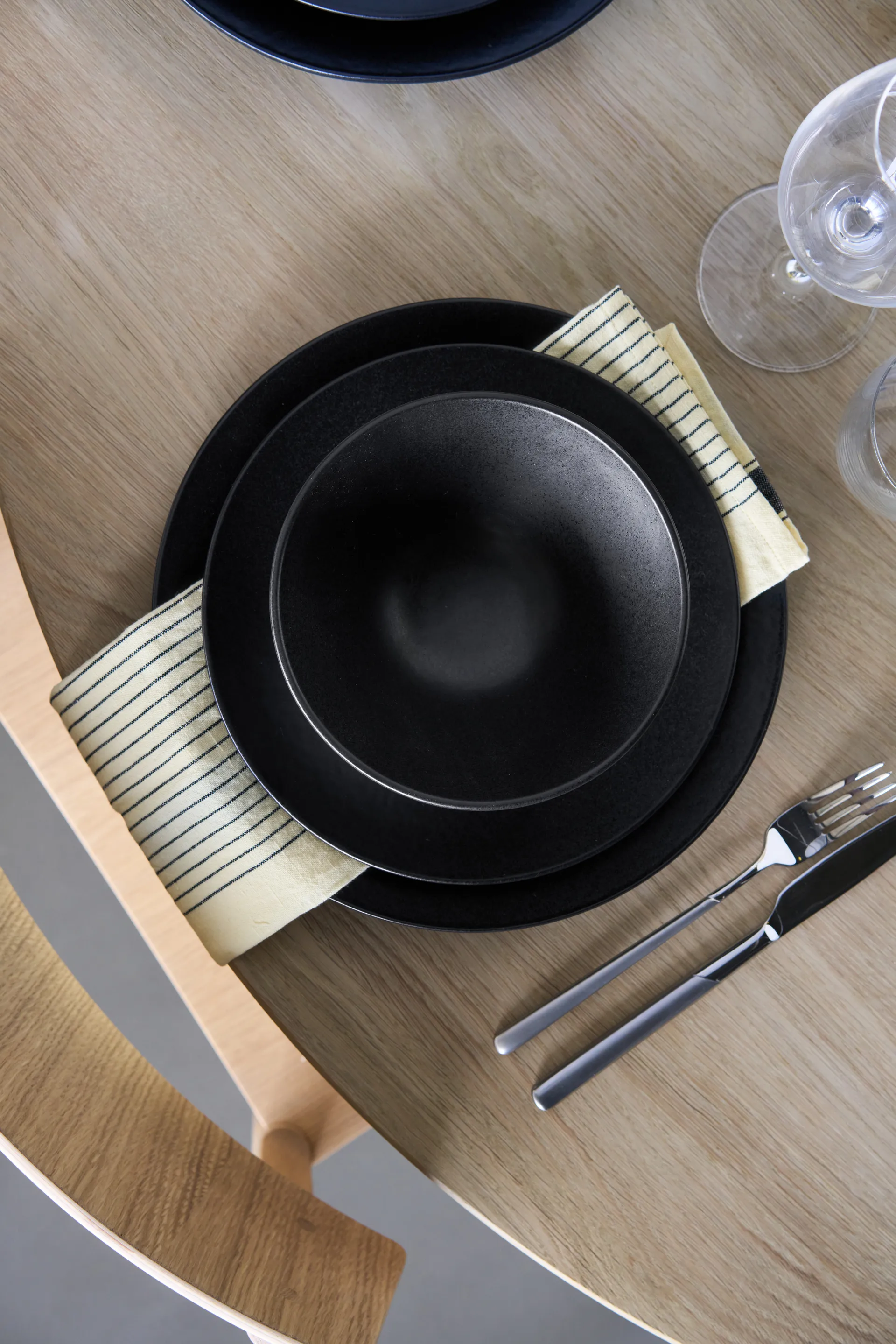 Terra soepkom, Zwart steengoed, Ø16 cm Scandi Living