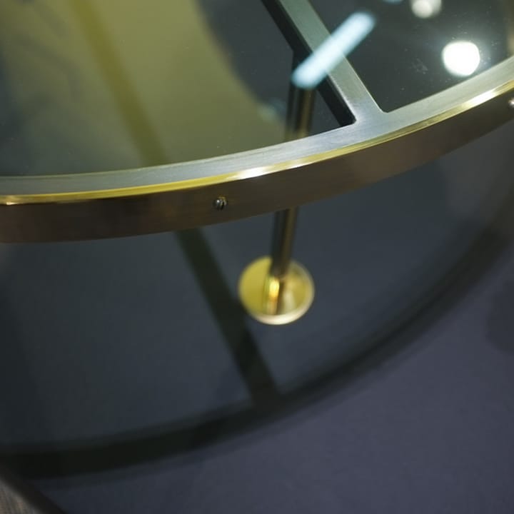 Salontafel 14, glas, gelakt stalen onderstel, messing schijf Scherlin