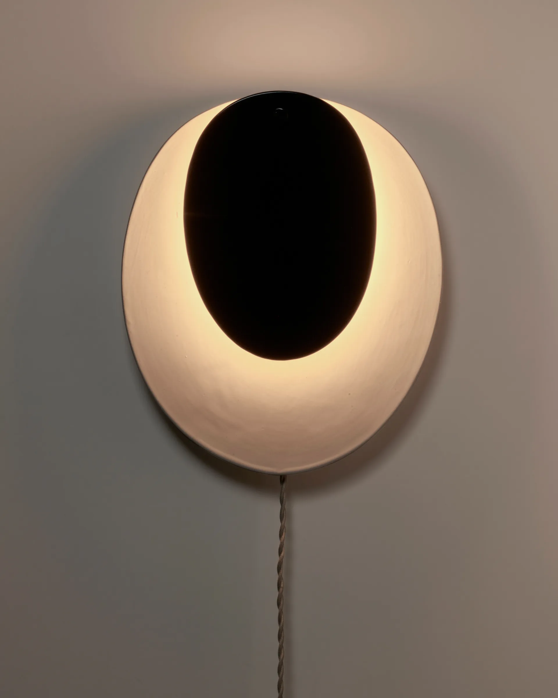 Nebula 02 wandlamp, White-black Serax
