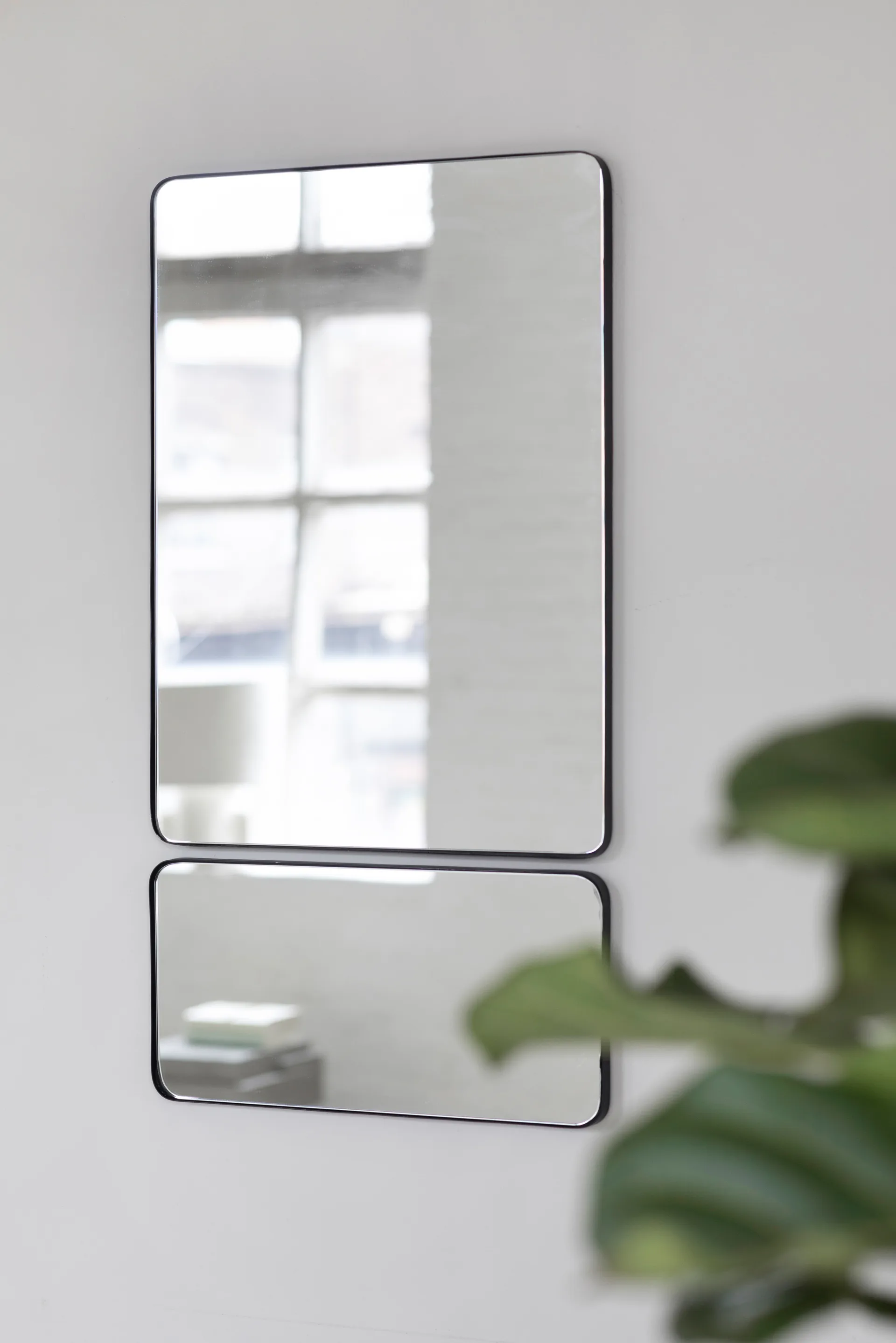 Serax spiegel F 40x55 cm, Black Serax