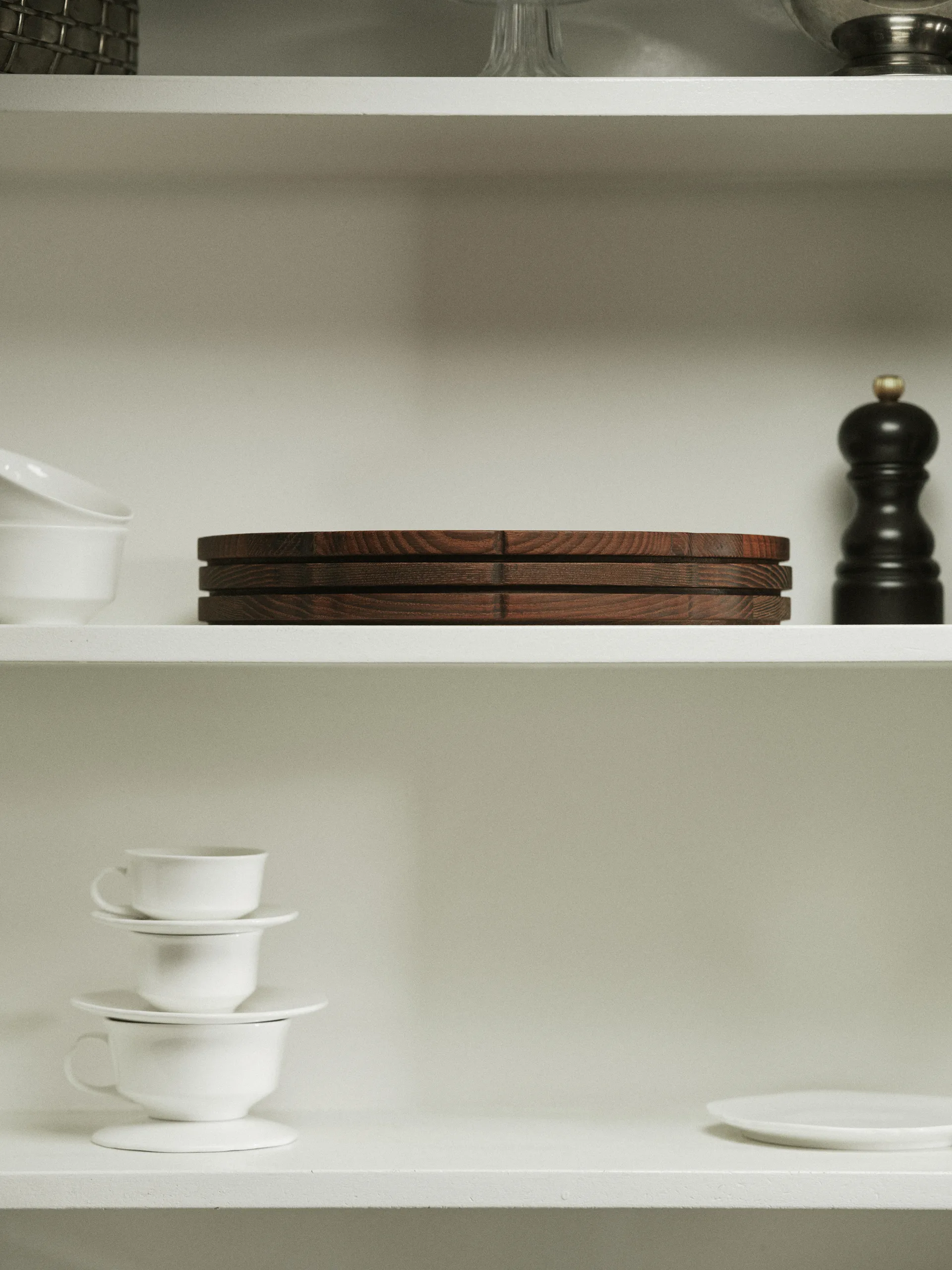 Silhouette ovaal dienblad 21x30 cm, Essenhout Serax