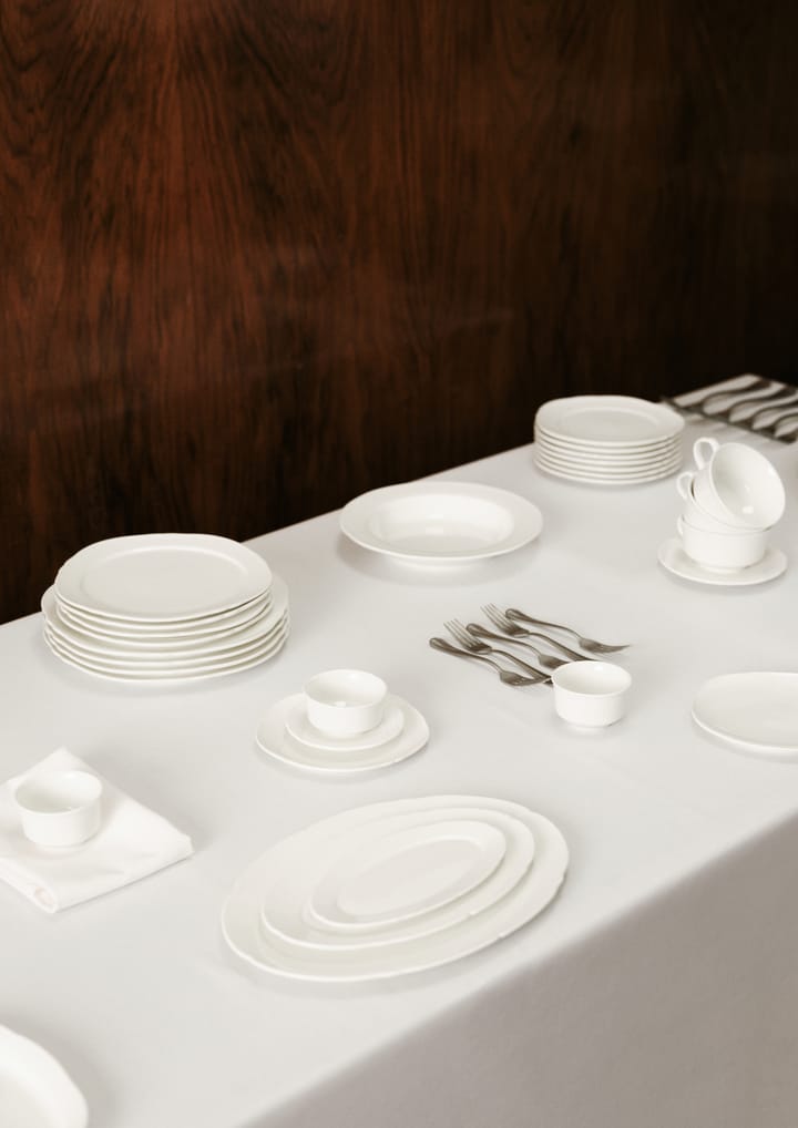 Silhouette oval bord L 21x30 cm, White Serax