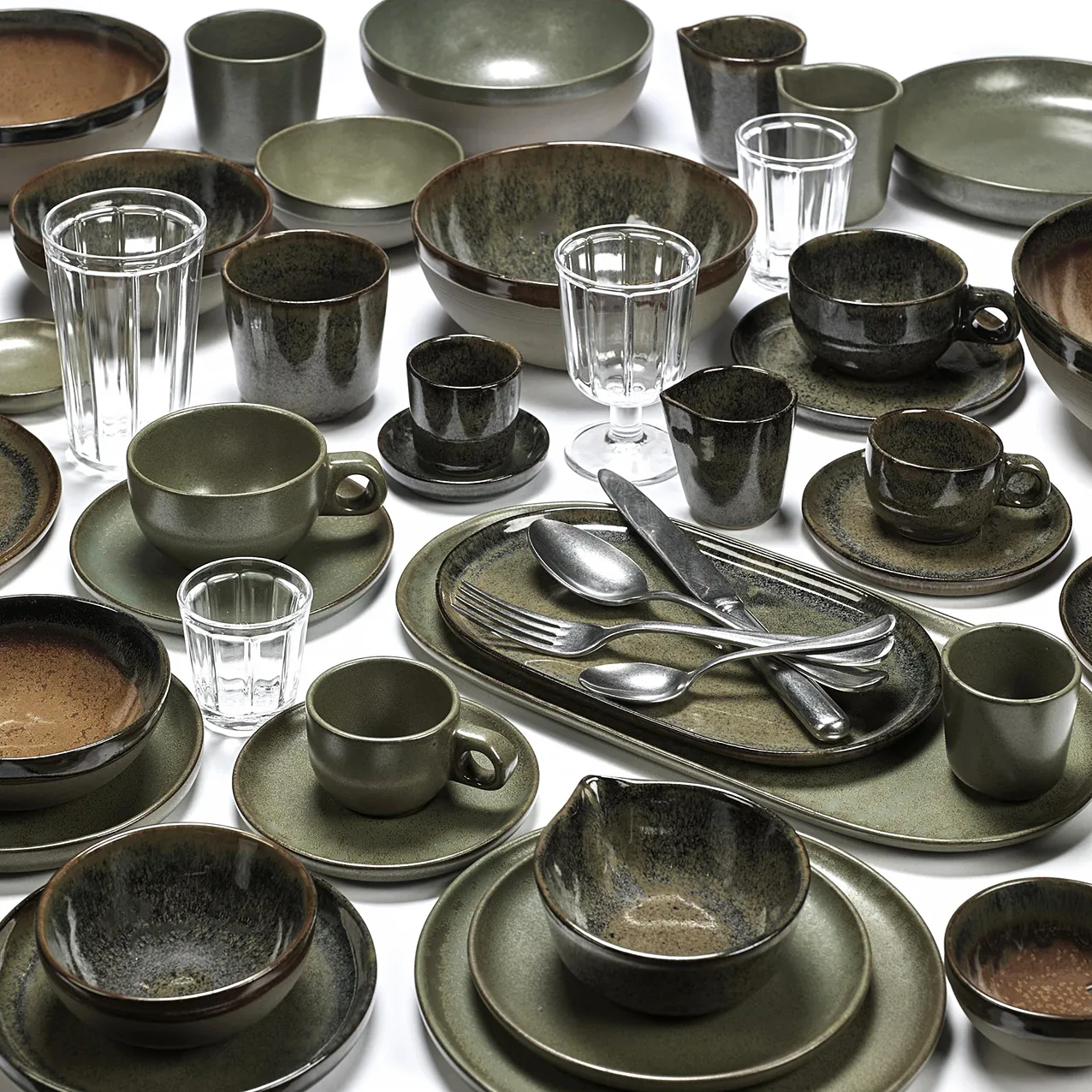 Surface tapasbord 17x35,5 cm, Camogreen Serax