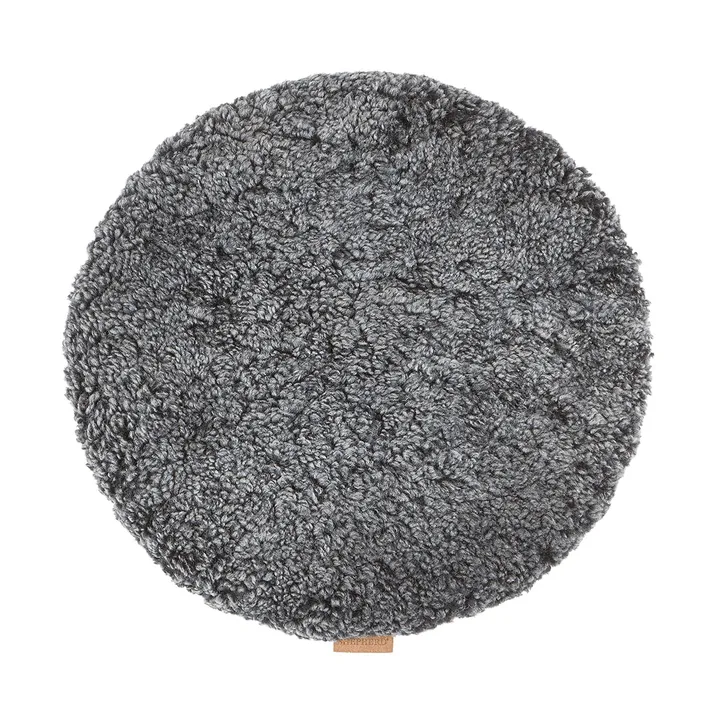 Jill stoelkussen gewatteerd - Zwartgrafiet (grijs), Ø36 cm - Shepherd of Sweden