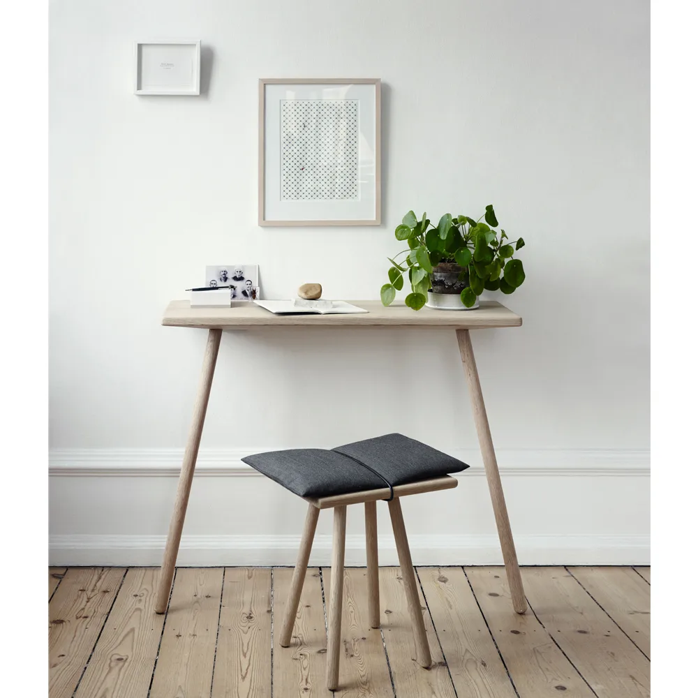 Georg kruk, Linnen, eik onbehandeld, incl. kussen in linnen Skagerak