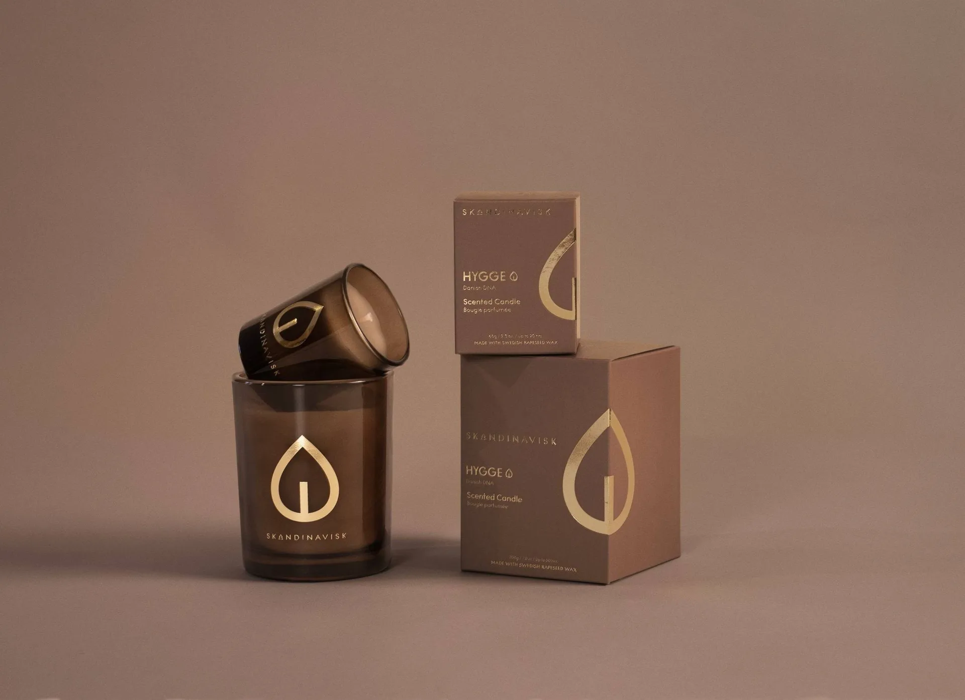Hygge Gold Symbol geurkaars, 65 g Skandinavisk