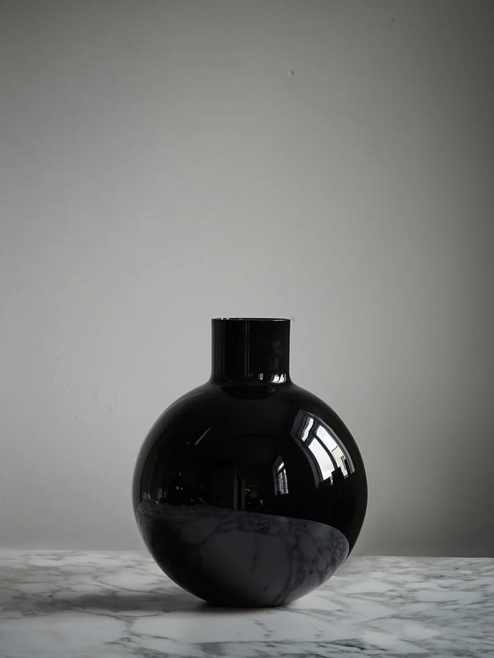 Pallo vaas, Zwart 31 cm Skrufs Glasbruk
