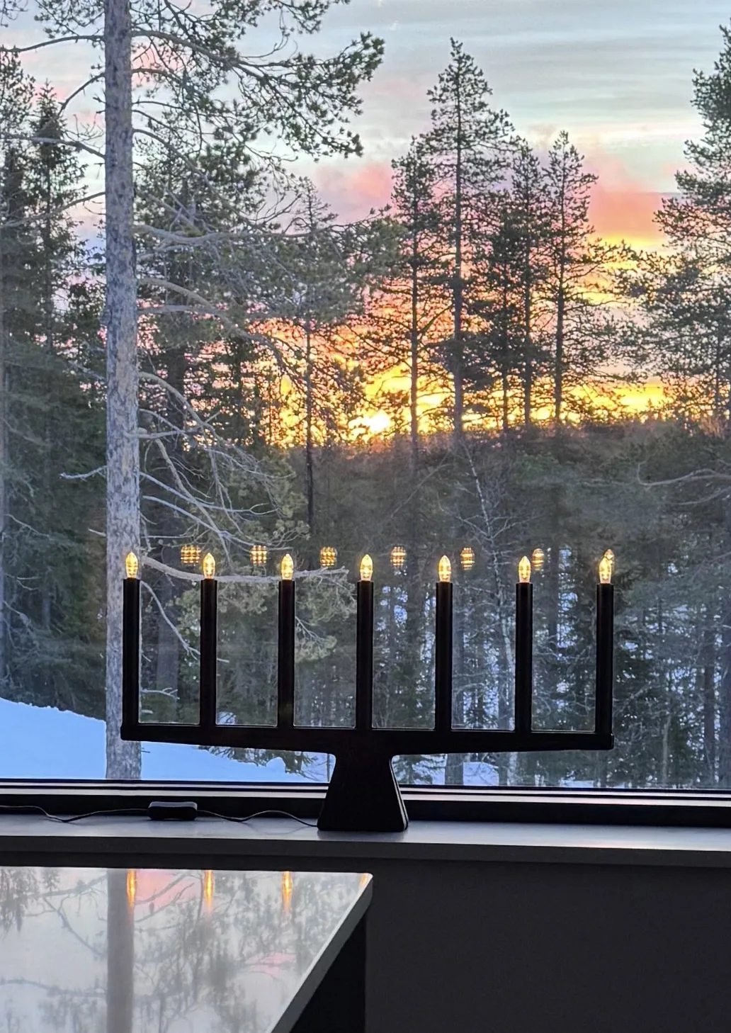Stella 7 adventskandelaar 60 cm, Zwart SMD Design