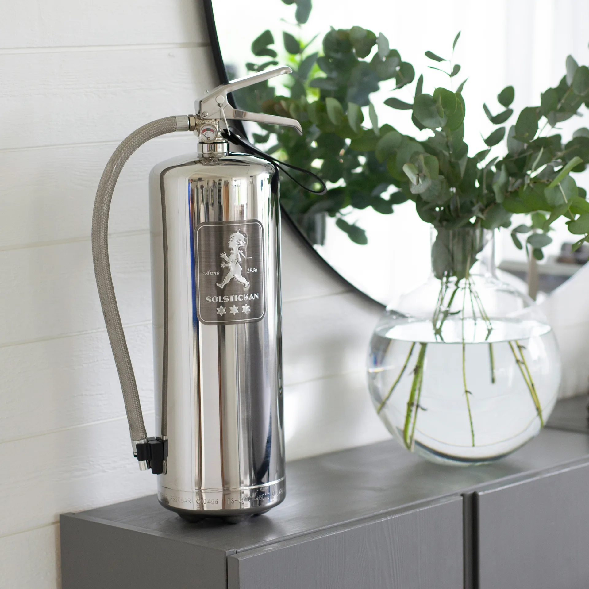 Solstickan brandblusser 6 kg, Design Edition staal Solstickan Design