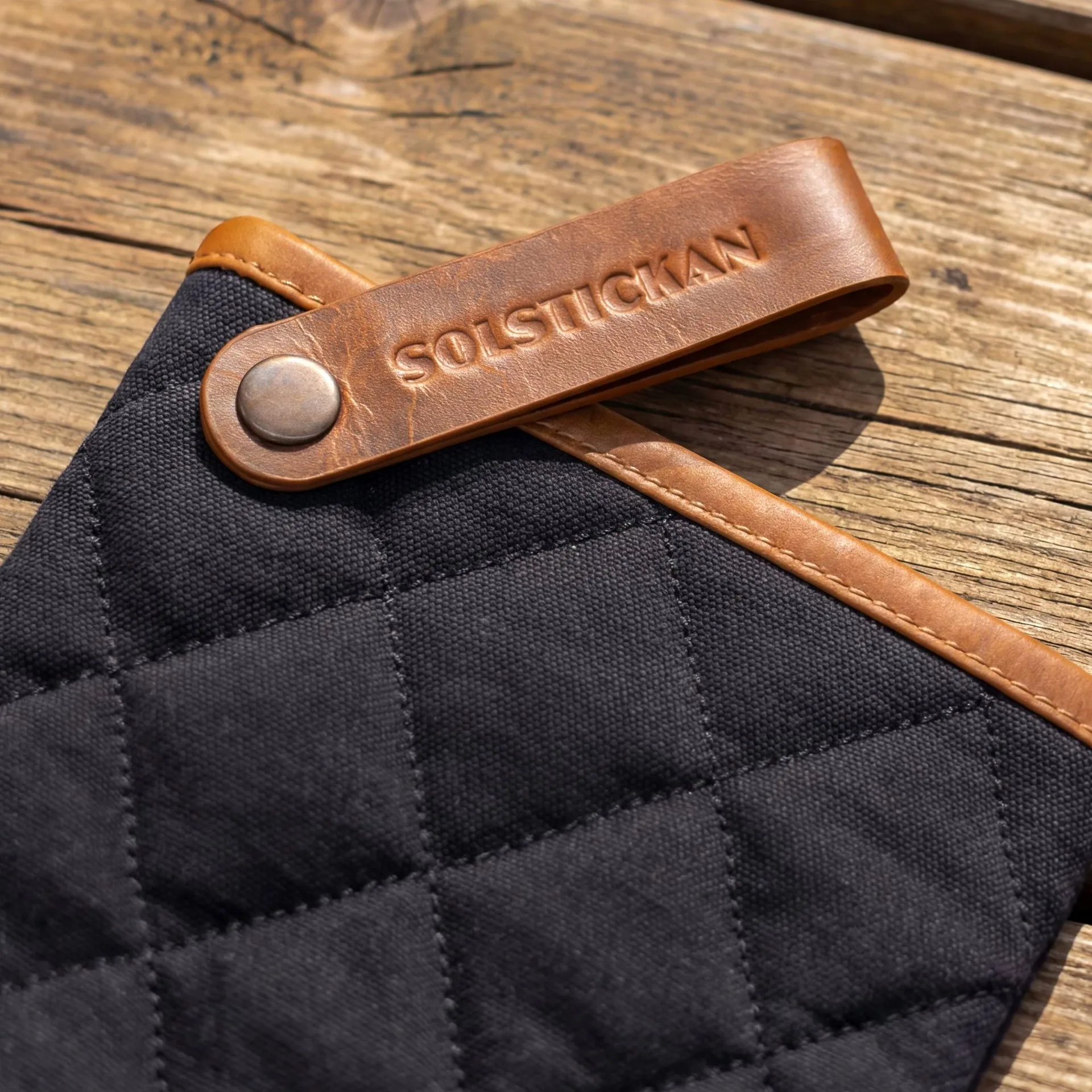 Solstickan ovenwant canvas, Zwart Solstickan Design