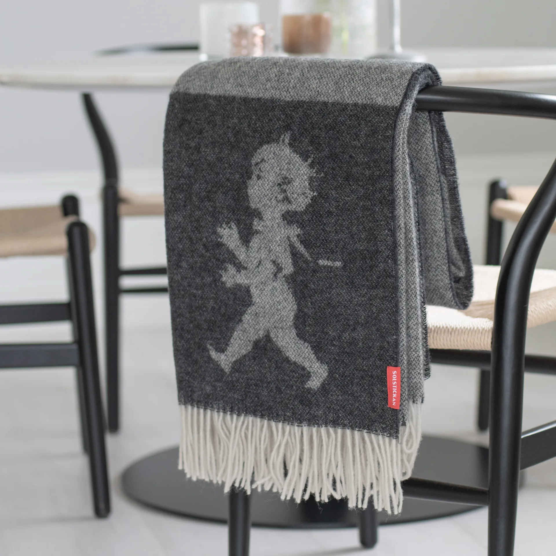 Solstickan plaid merinowol 130x170 cm, Antracietgrijs Solstickan Design