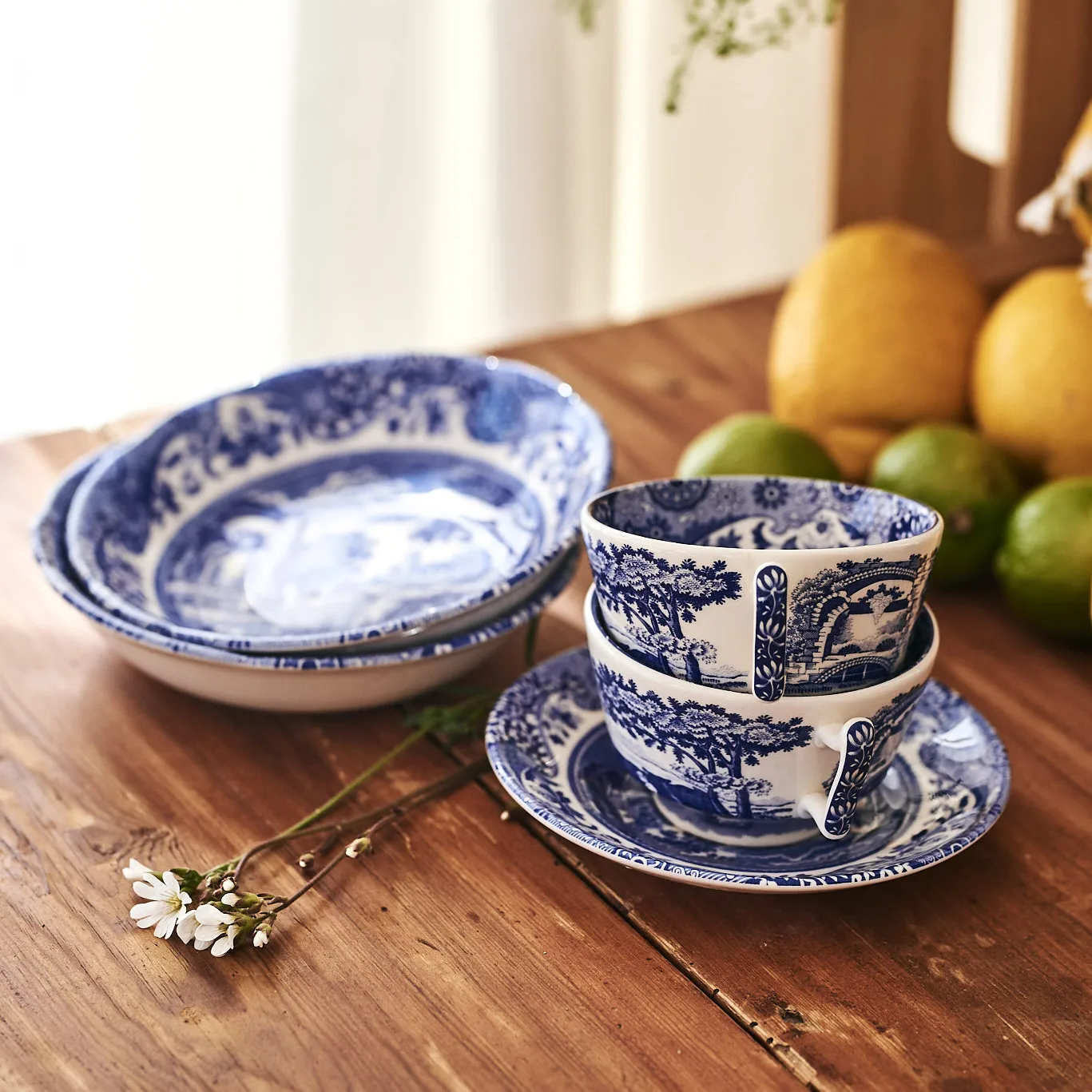 Blue Italian ontbijtkopje met schotel, 28 cl Spode