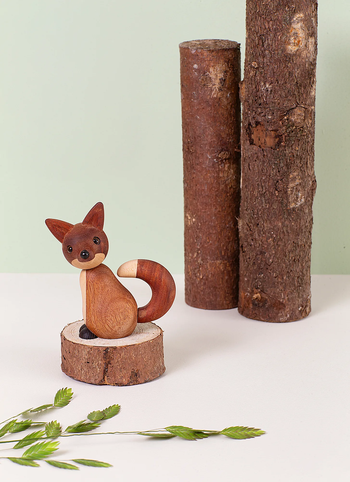 Roxy vos decoratie 10 cm, Mahonie Spring Copenhagen