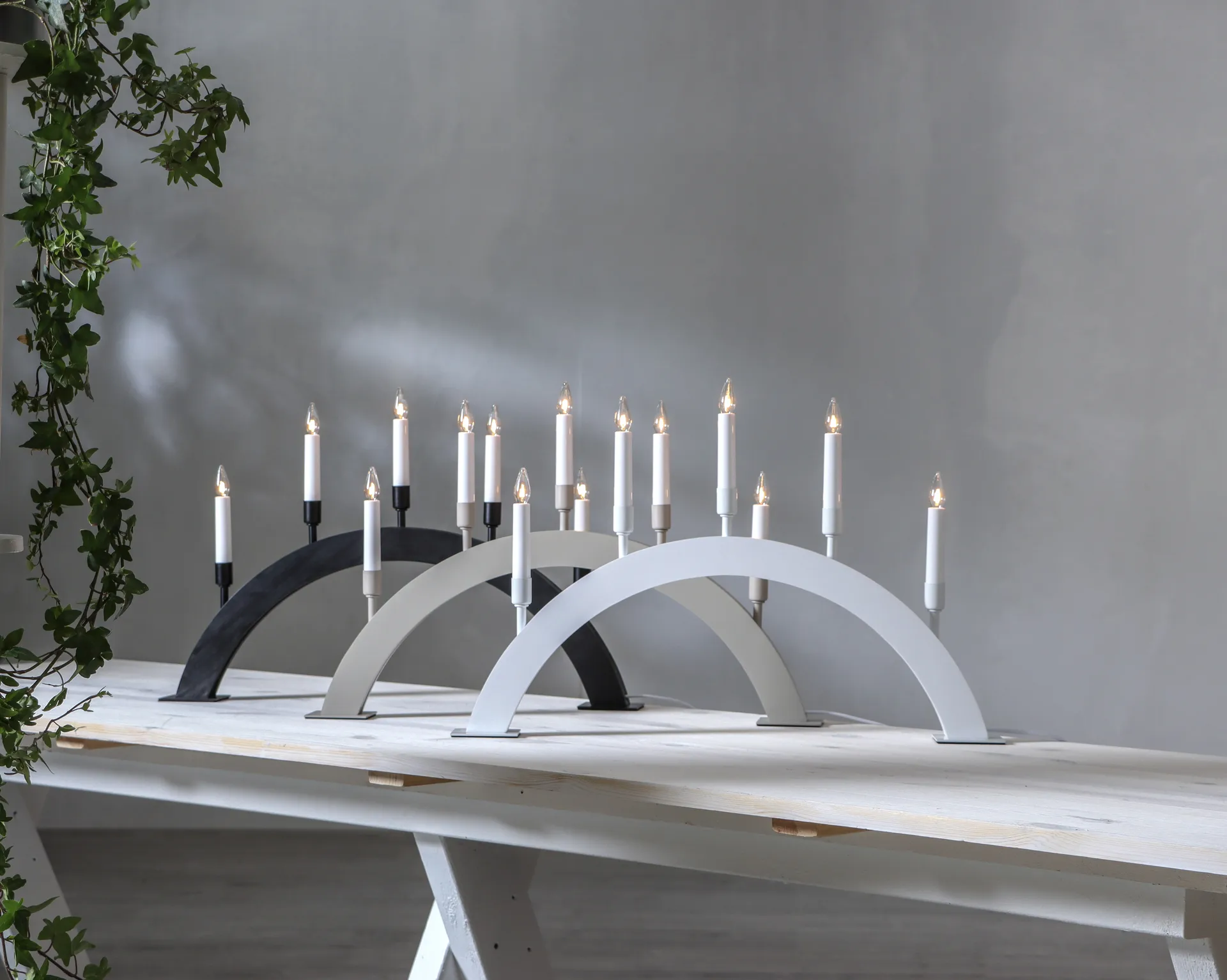 Vind boog adventskandelaar, Wit Star Trading