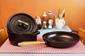 Buster & Punch koekenpan gietijzer zwart Ø28 cm - Messinghandgreep - STAUB