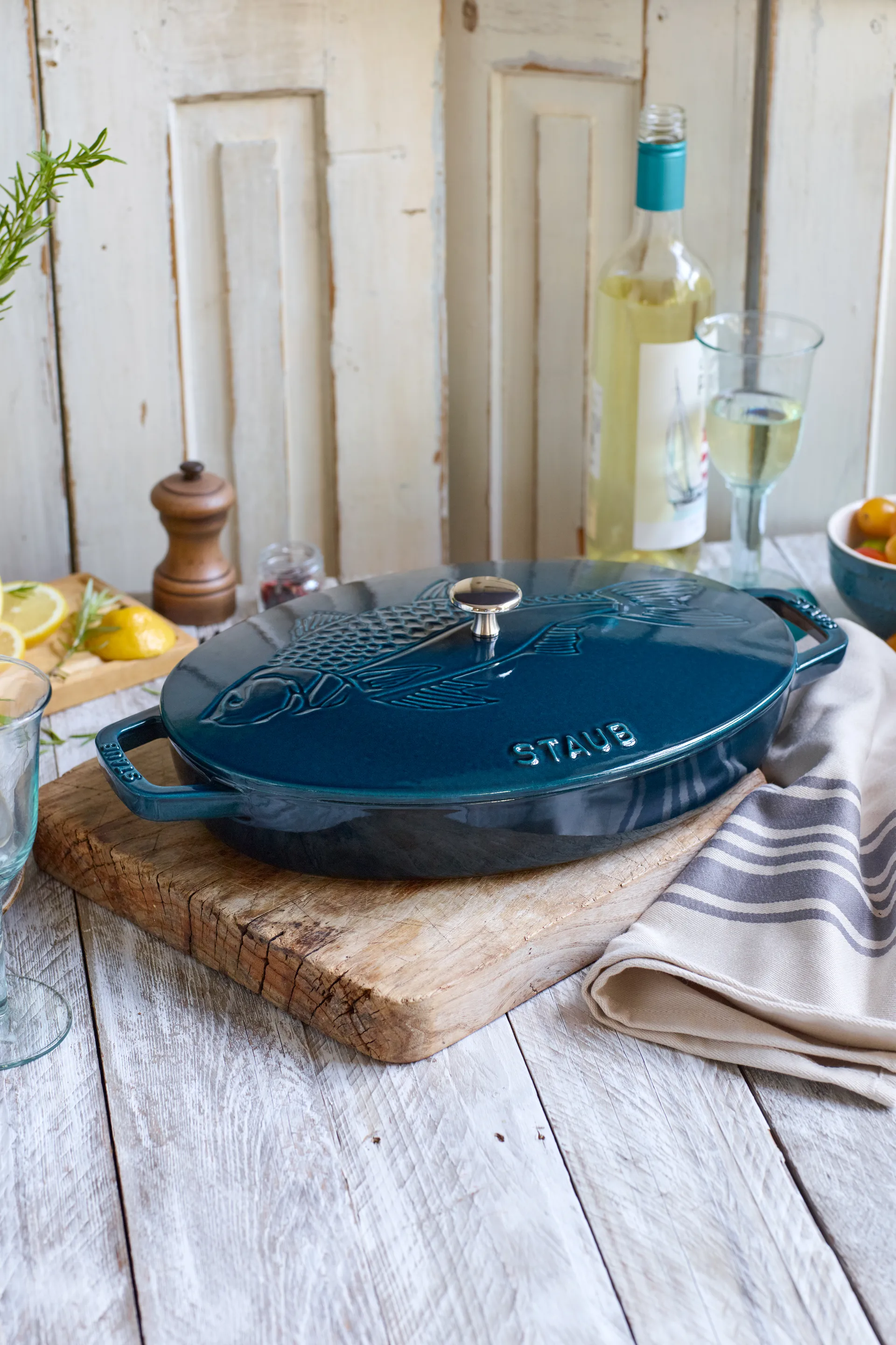 La Mer ovale braadpan, drielaags emaille, 32 cm STAUB