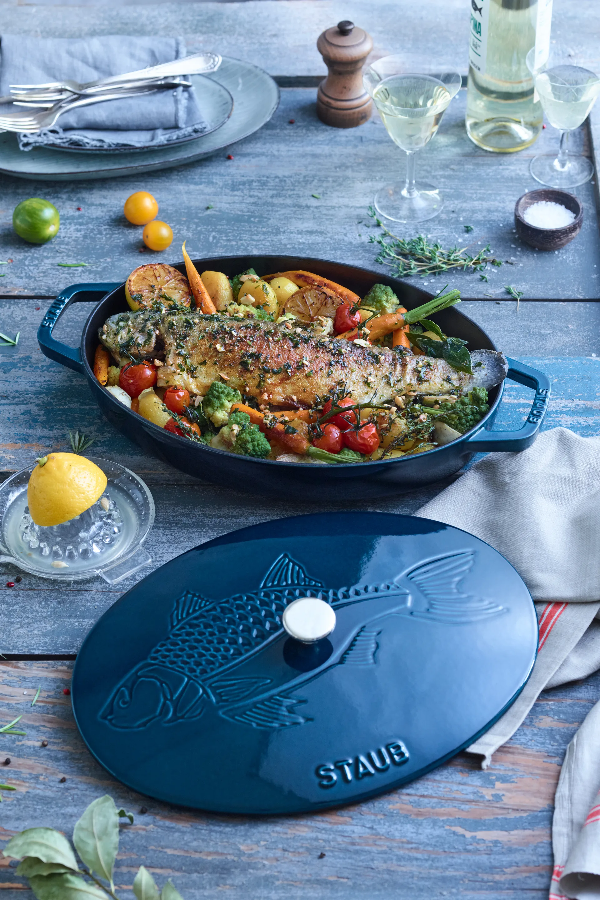 La Mer ovale braadpan, drielaags emaille, 32 cm STAUB