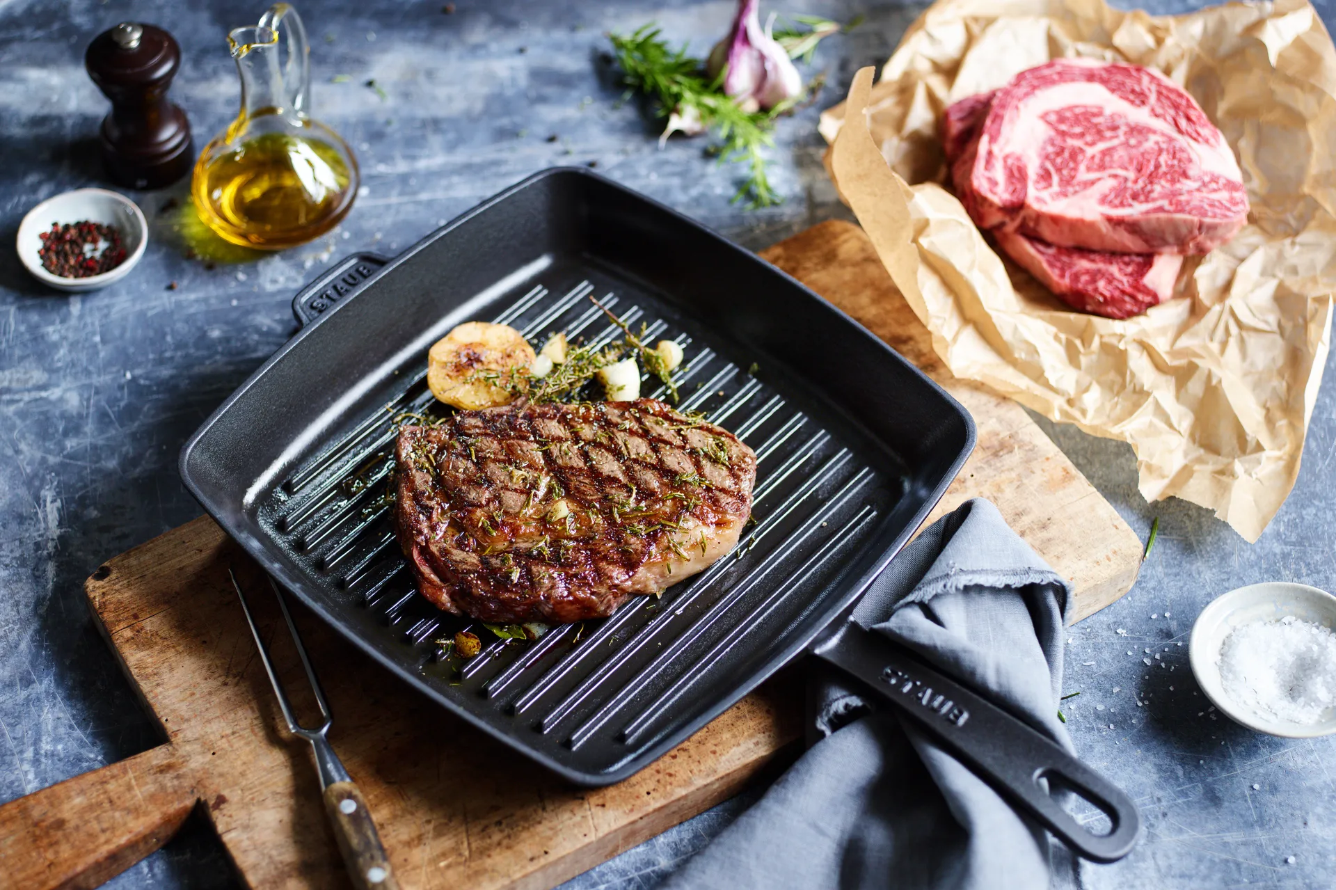 Staub American grillpan gietijzer, 30x30 cm STAUB