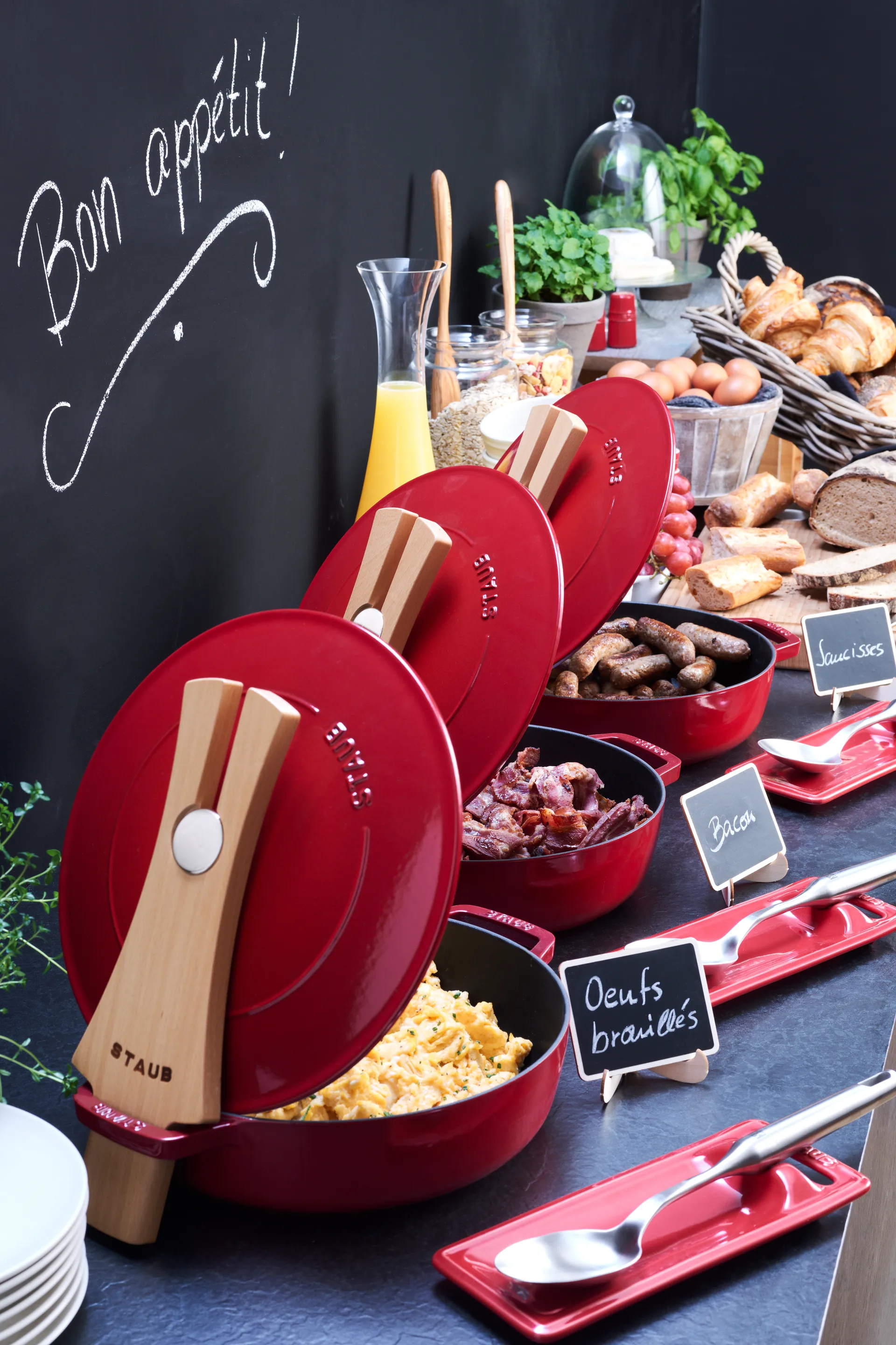 Staub dekselhouder in hout, 24 cm STAUB