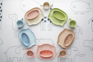 Staub kinderservies 4-delig - Bruin - STAUB