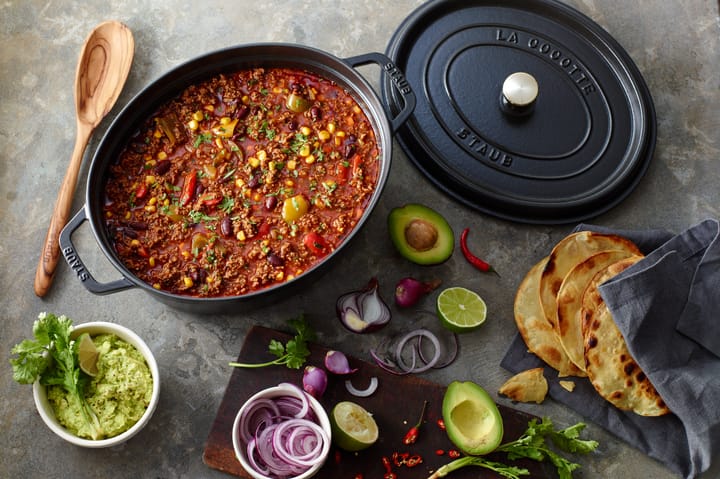 Staub La Cocotte ovale pan gietijzer 3,2 L, Zwart STAUB