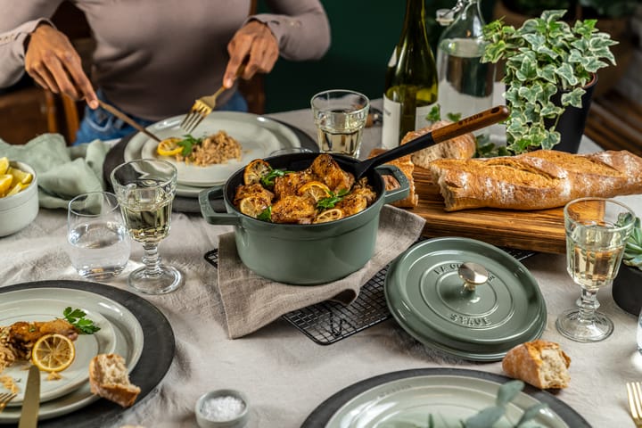 Staub La Cocotte ronde pan gietijzer 5,2 L, Eucalyptus hout STAUB