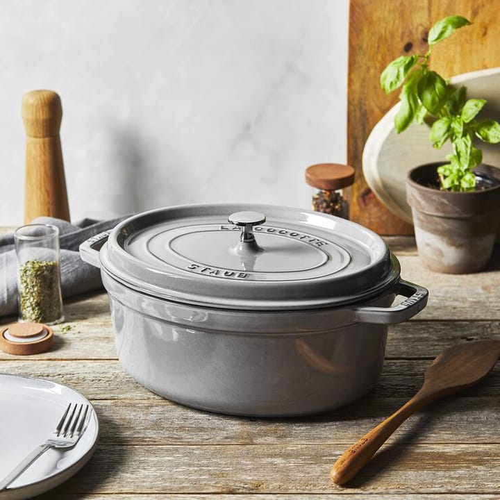 Staub ovale braadpan van gietijzer 4,2 l, grijs STAUB