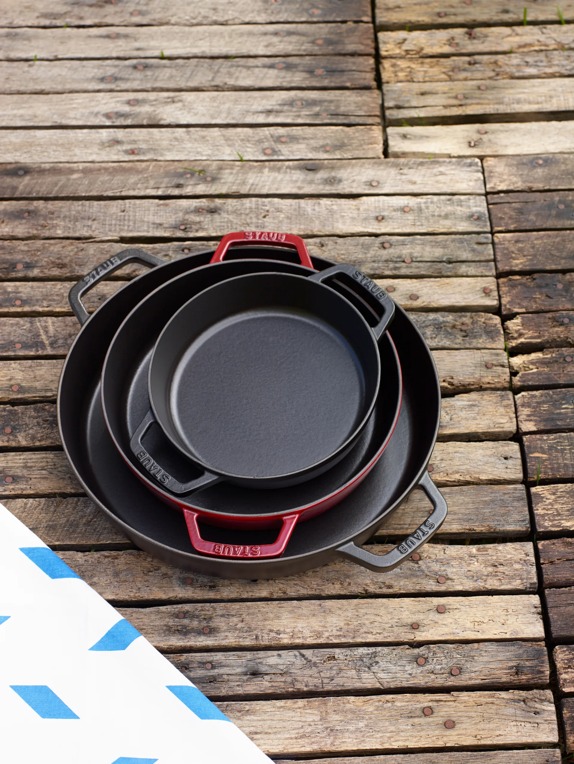 Staub paellapan gietijzer 2 handgrepen Ø34 cm, Zwart STAUB