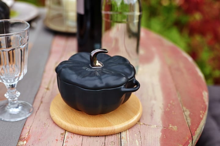 Staub pompoenbraadpan van aardewerk zwart, 0,7 l STAUB