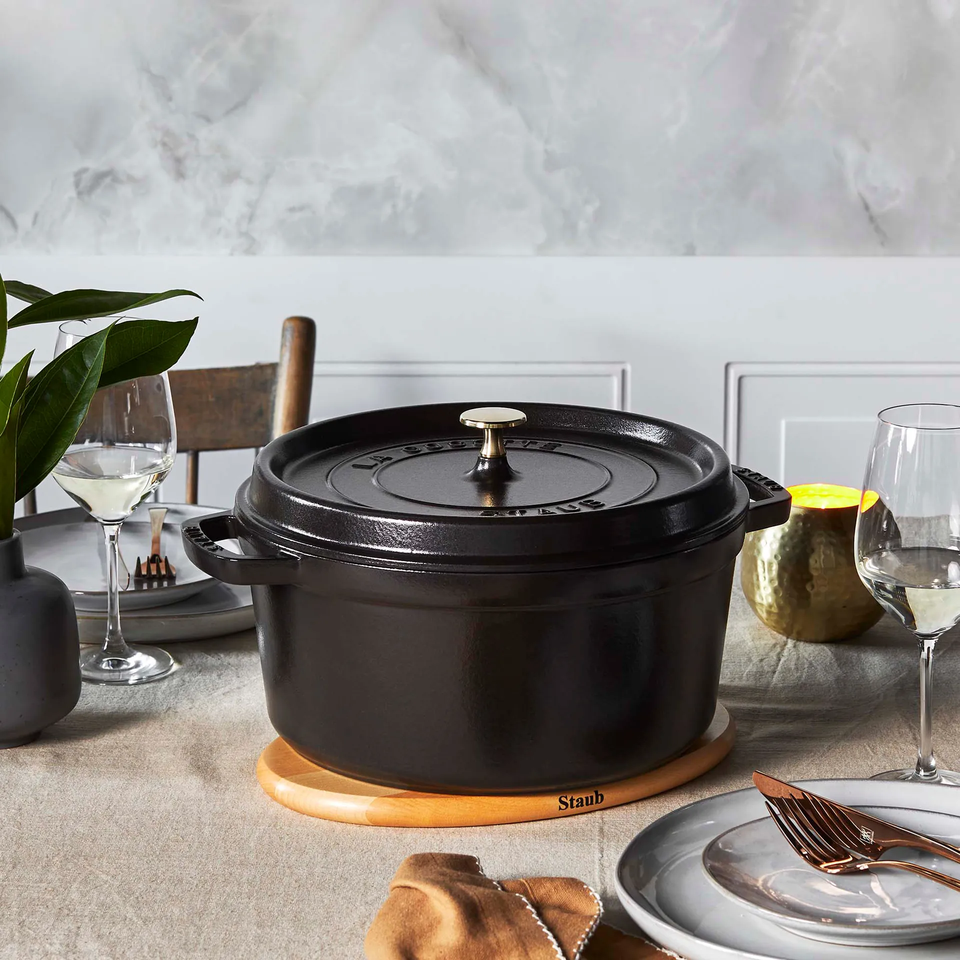 Staub ronde braadpan van gietijzer 6,7 l, zwart STAUB